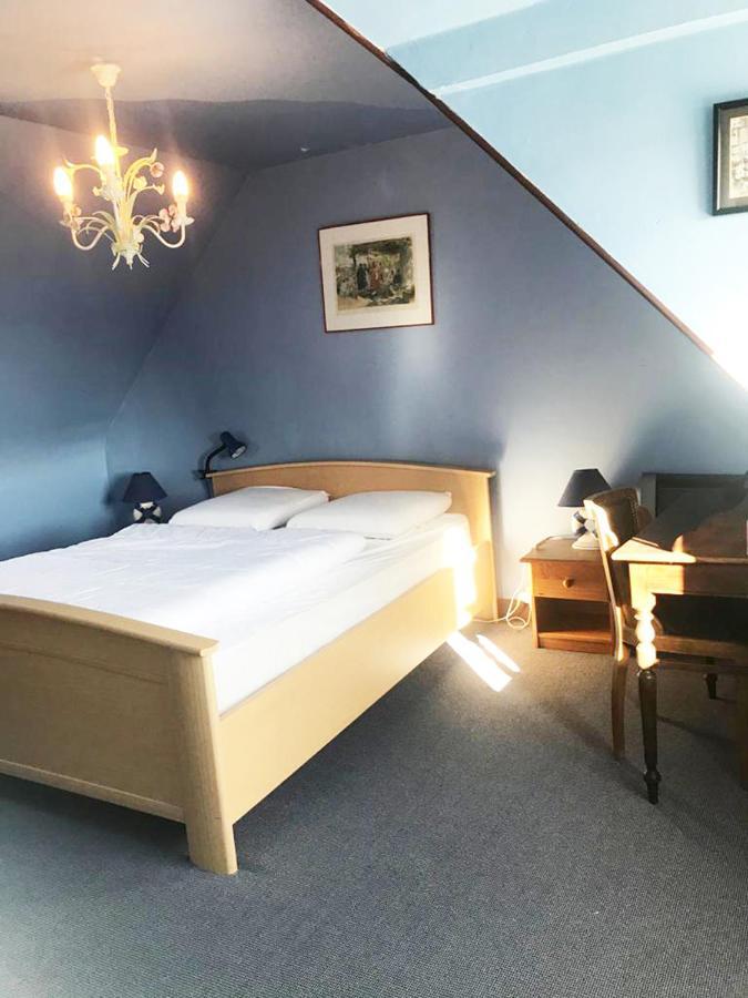 Appartement Indépendant Dans Une -vue Et Accès Direct Mer - Avec 3 Et 3 Grandes Terrasses Perros-Guirec